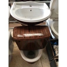 Top Anchor Ceramic Toilet Set Toilet Pan Close Coupled Cistern, Seat and Sink